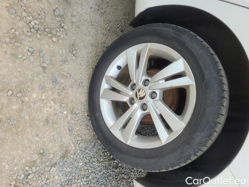  Skoda  Fabia  Combi (2015)  Com.1.0TSI 70 Style #12