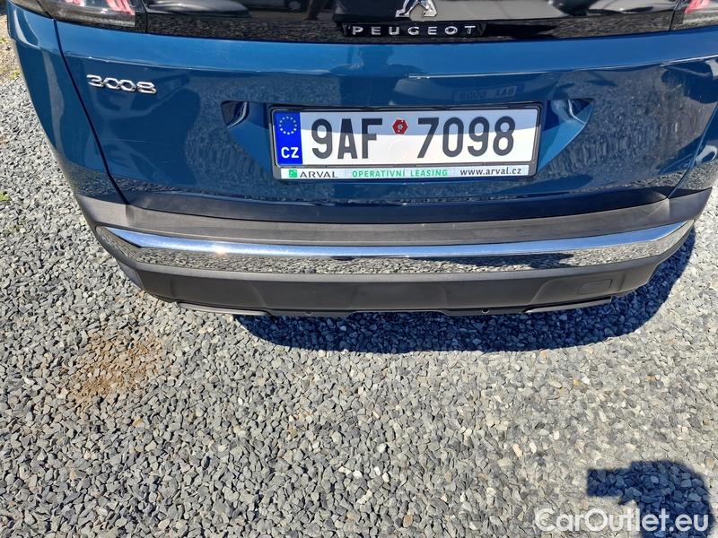  Peugeot  3008  (2016)  1.5bHDi 130 Allure #31