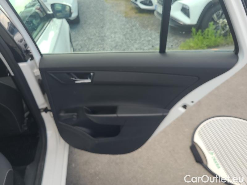  Skoda  Fabia  Combi (2007)  Com 1.0TSI 81 Ambition #16