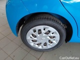  Toyota  Aygo TOYOTA  CONNECT / 2018 / 5P / BERLINA 1.0 VVT-I X-COOL MMT #18
