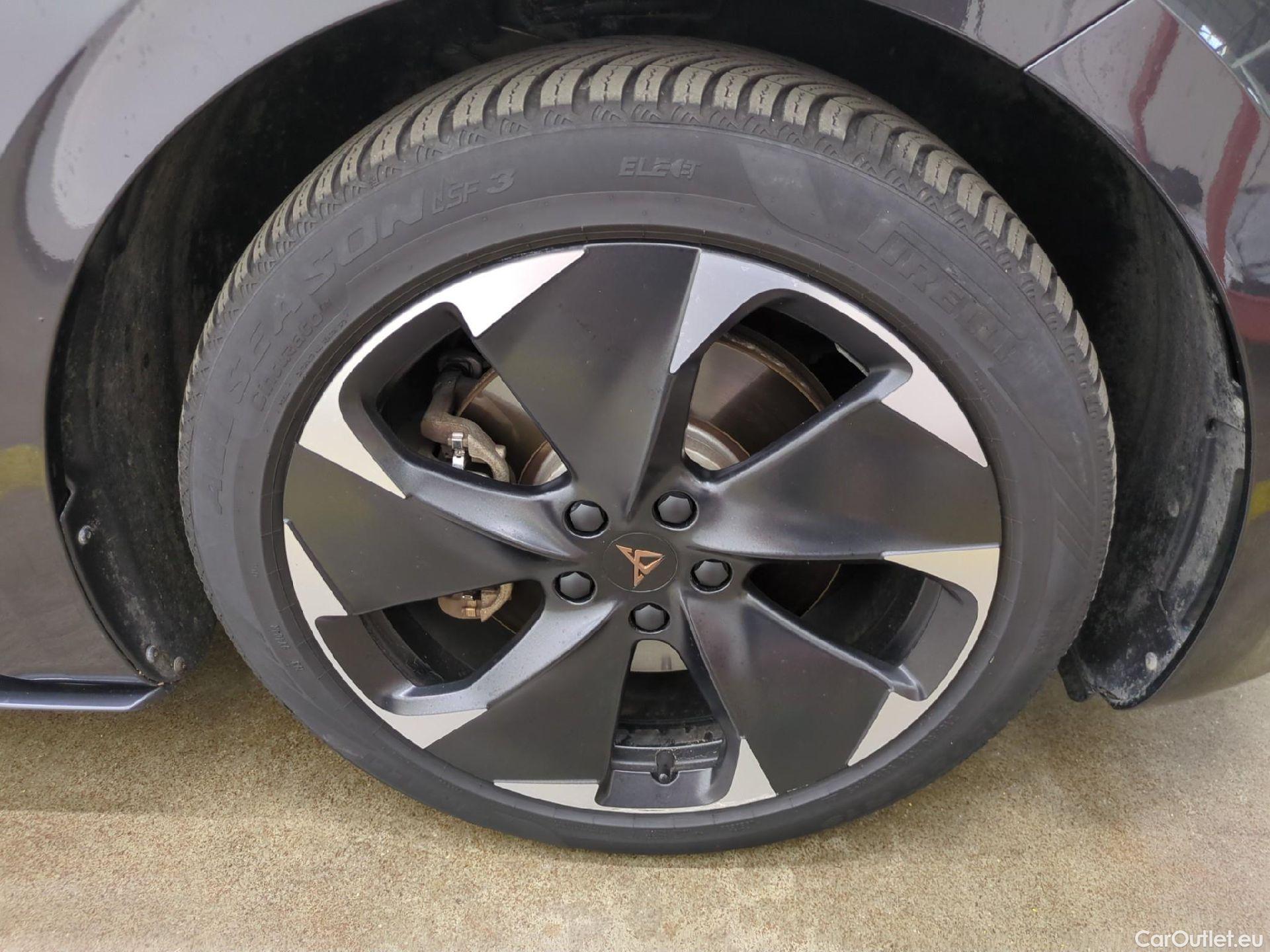  Cupra  Born CUPRA  / 2021 / 5P / Berline 230ch - batterie XL VZ #1