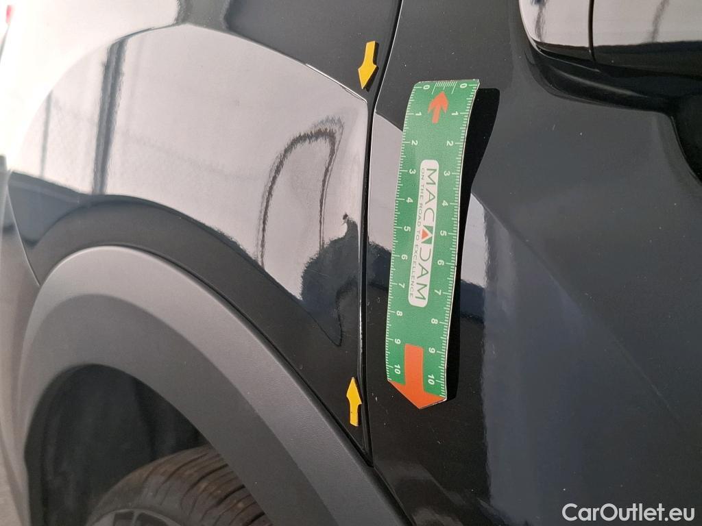  Citroen  C4  X Feel Pack 1.2 PureTech 130CV BVA8 6E #2