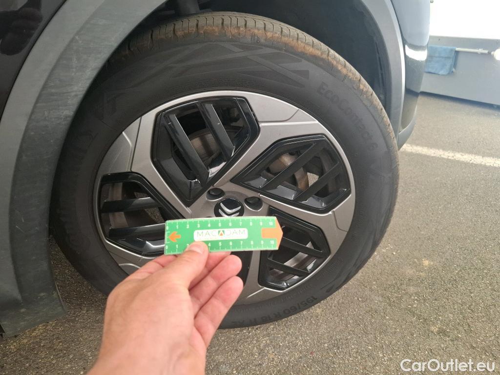  Citroen  C4  X Feel Pack 1.2 PureTech 130CV BVA8 6E #60