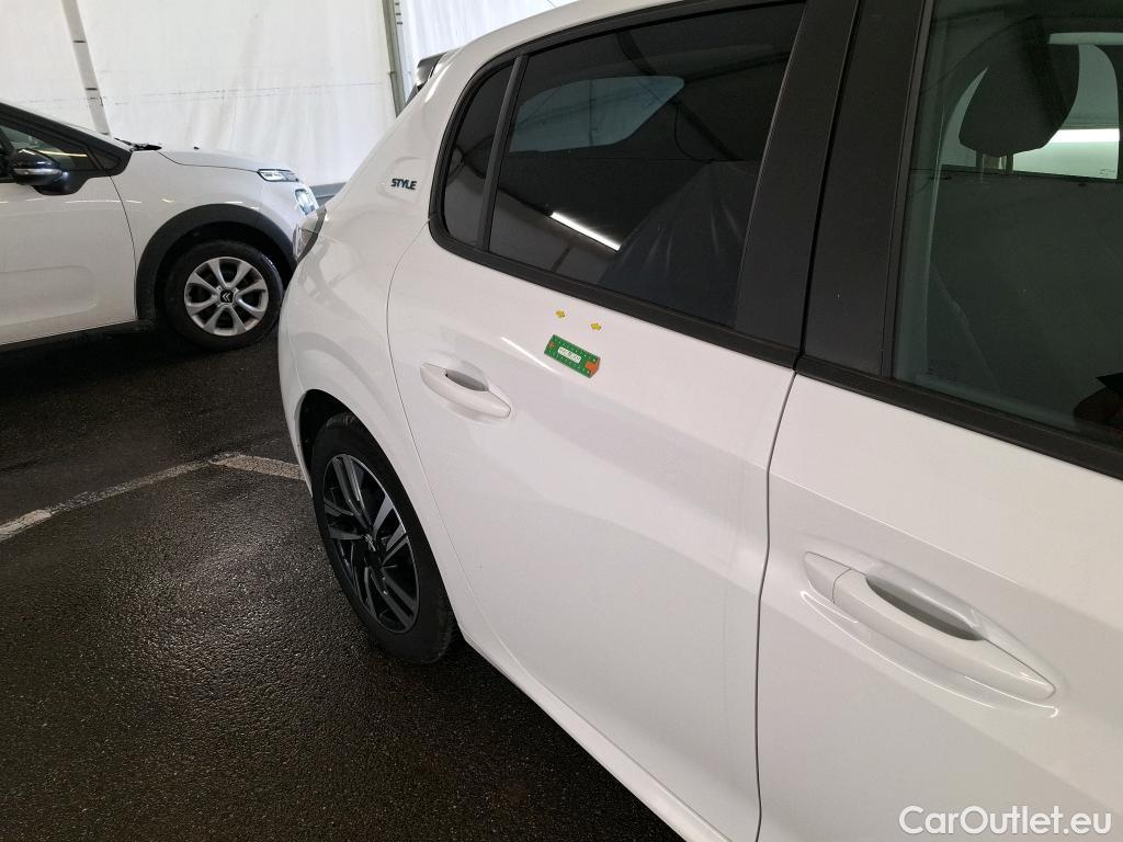  Peugeot  208  Style 1.2 PureTech 75CV BVM5 E6d #1