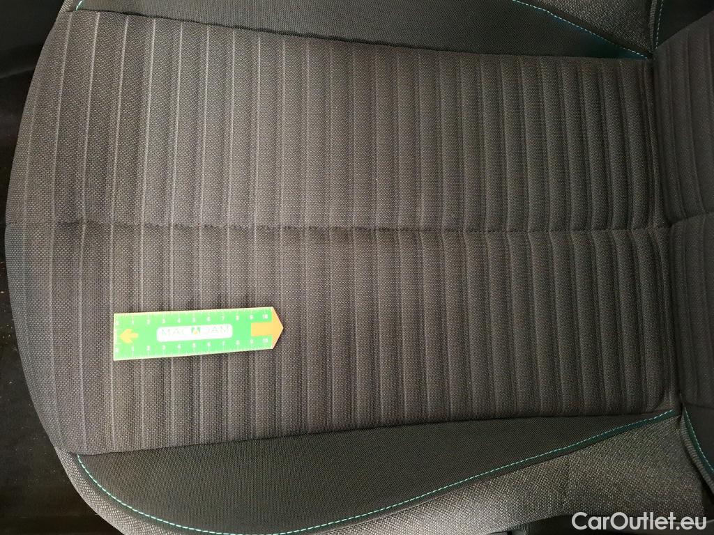  Peugeot  208  Style 1.2 PureTech 75CV BVM5 E6d #12