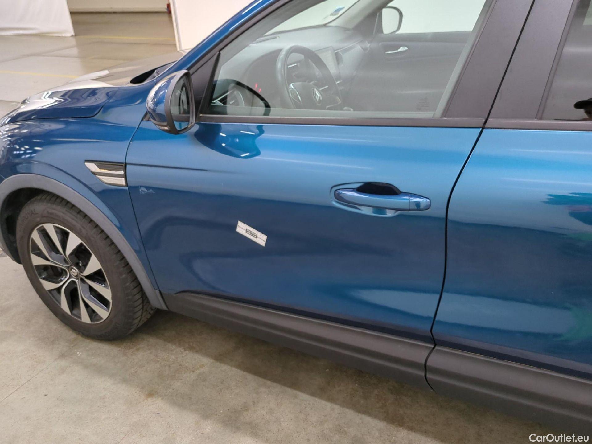  Renault  Arkana RENAULT  / 2021 / 5P / SUV Evolution mild hybrid 140 EDC -22 #66