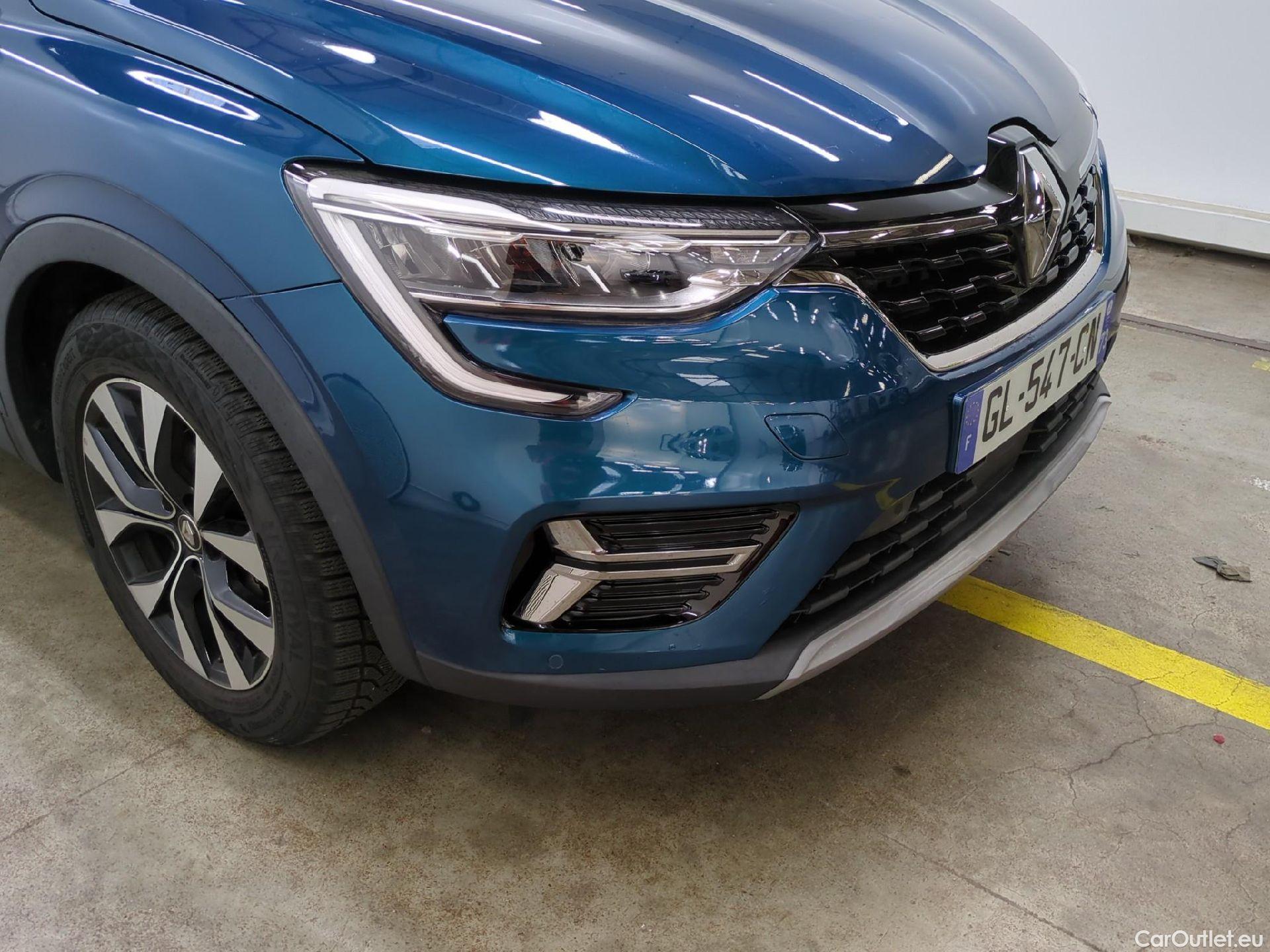  Renault  Arkana RENAULT  / 2021 / 5P / SUV Evolution mild hybrid 140 EDC -22 #57