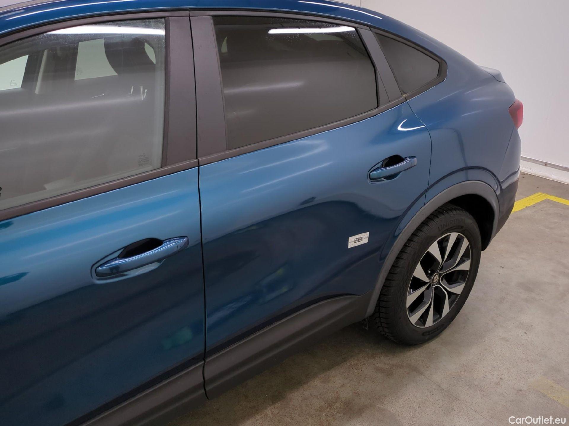  Renault  Arkana RENAULT  / 2021 / 5P / SUV Evolution mild hybrid 140 EDC -22 #62