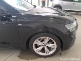 Audi  Q8 AUDI  / 2018 / 5P / SUV 55 TFSI 250KW QUATTRO TIP. SPORT #32