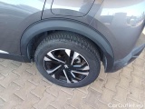  Peugeot  2008 PEUGEOT  / 2019 / 5P / CROSSOVER BLUEHDI 110 ALLURE S/S #81