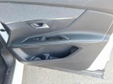  Peugeot  5008 PEUGEOT  / 2020 / 5P / SUV BLUEHDI 130 ALLURE PACK EAT8 S/S AUT. #84