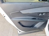 Peugeot  5008 PEUGEOT  / 2020 / 5P / SUV BLUEHDI 130 ALLURE PACK EAT8 S/S AUT. #104