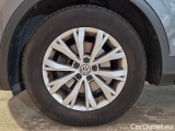  Volkswagen  Tiguan VOLKSWAGEN  / 2016 / 5P / SUV 2.0 TDI SCR 110KW BUSINESS BMT DSG #20