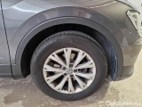  Volkswagen  Tiguan VOLKSWAGEN  / 2016 / 5P / SUV 2.0 TDI SCR 110KW BUSINESS BMT DSG #159
