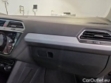  Volkswagen  Tiguan VOLKSWAGEN  / 2016 / 5P / SUV 2.0 TDI SCR 110KW BUSINESS BMT DSG #221