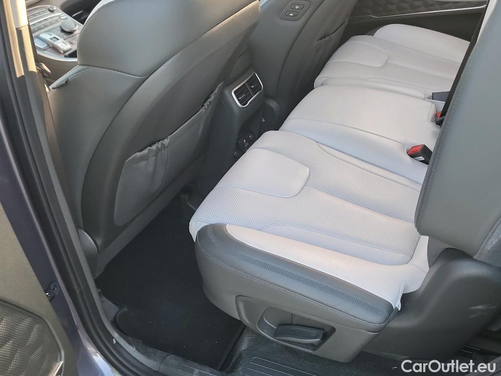  Hyundai  Santa Fe HYUNDAI  / 2021 / 5P / todoterreno 2.2 CRDi Style DCT 4x4 #18