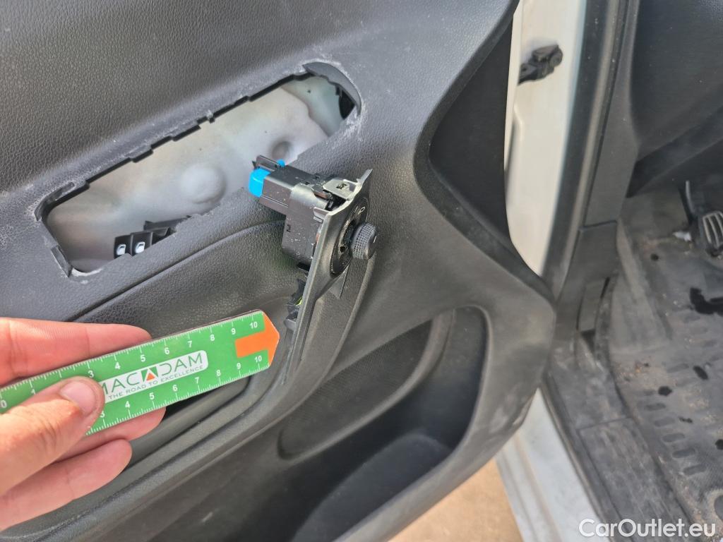  Citroen  Berlingo CITROEN  / 2018 / 3P / furgón derivado de turismo Talla M BlueHDi 100 CONTROL #20