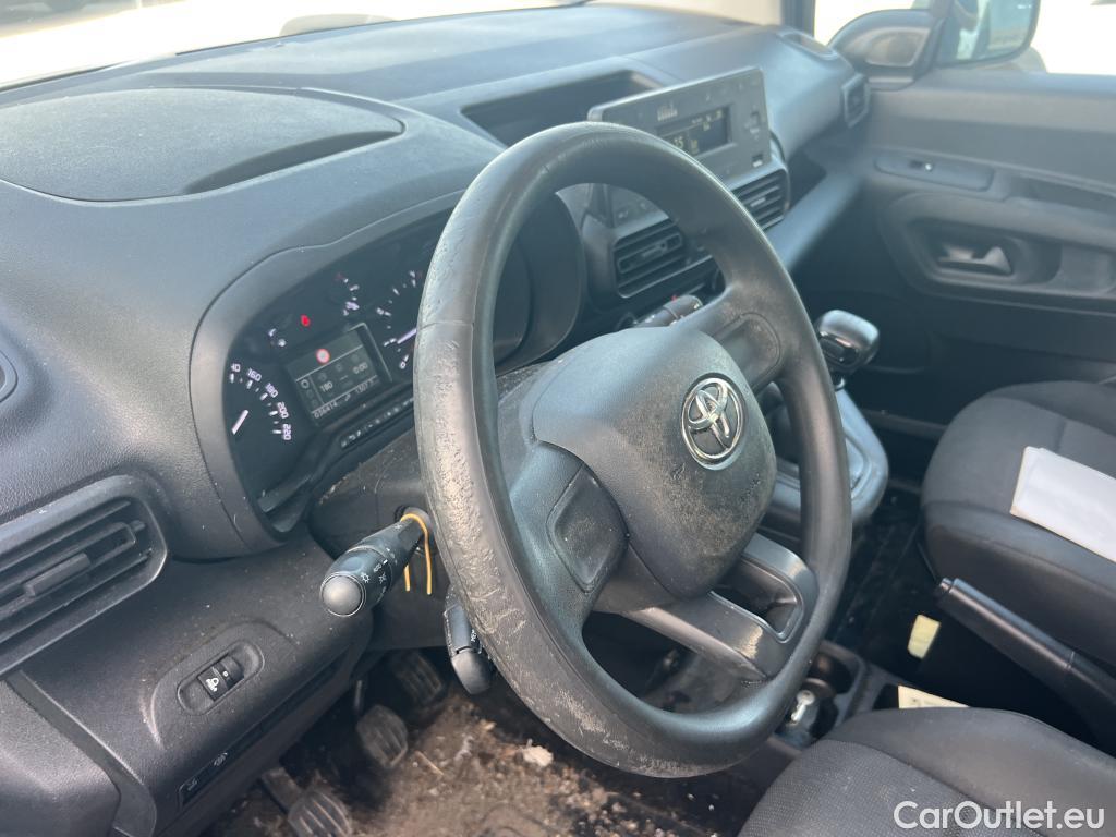  Toyota  Proace TOYOTA  CITY COMBI 1.5D 75kW (100CV) GX L1 (AC) #40