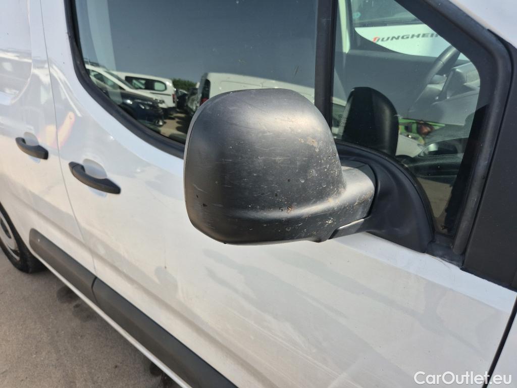  Citroen  Berlingo CITROEN  / 2018 / 3P / furgón derivado de turismo Talla M BlueHDi 100 CONTROL #27