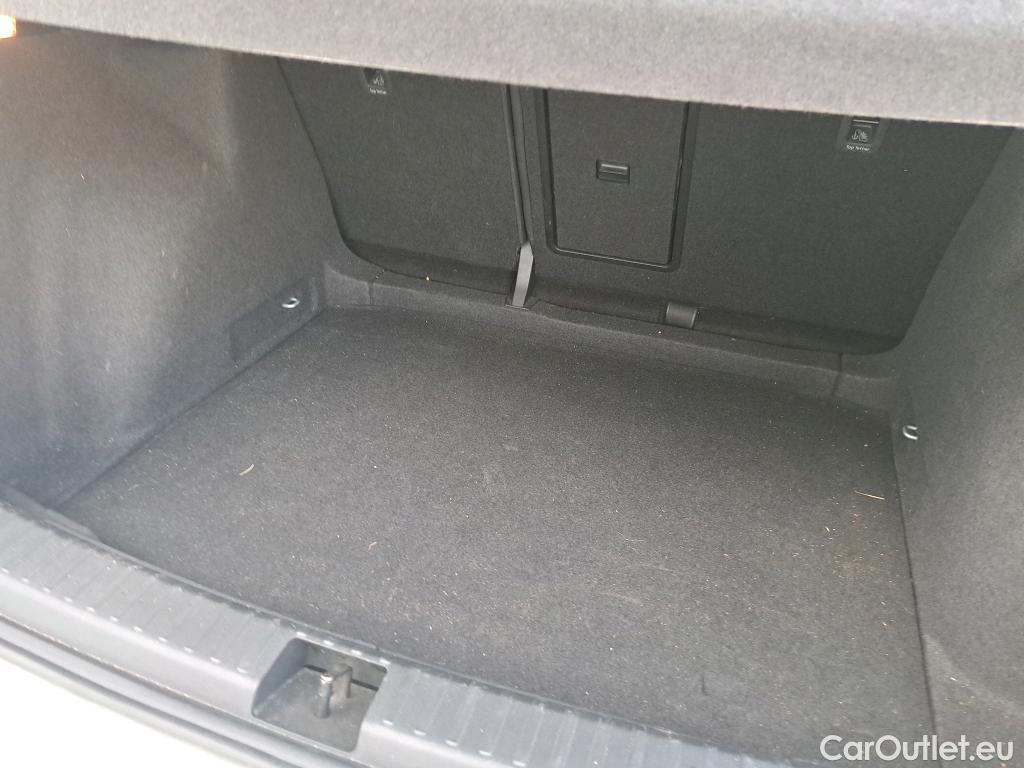  Seat  ATECA SEAT  / 2016 / 5P / todoterreno 2.0 TDI 110kW (150CV) S&S Style XXL(SP) (AC) #7