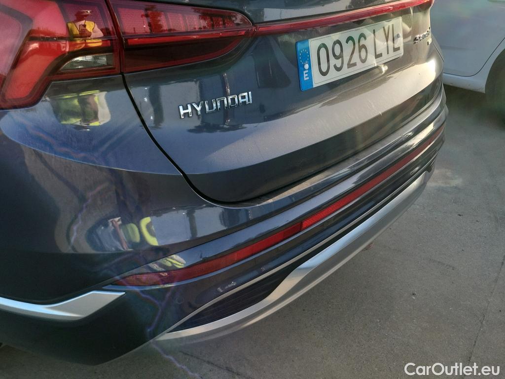  Hyundai  Santa Fe HYUNDAI  / 2021 / 5P / todoterreno 2.2 CRDi Style DCT 4x4 #15