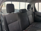  Toyota  Hilux TOYOTA  / 2016 / 4P / pickup 2.4 D-4D Cabina Doble GX #7