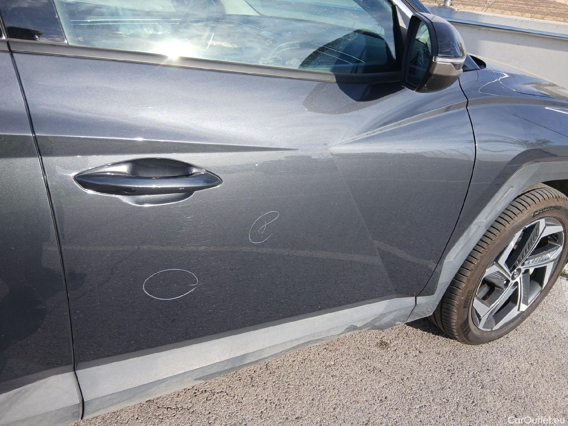  Hyundai  Tucson HYUNDAI  / 2020 / 5P / todoterreno 1.6 TGDI 169kW HEV Tecno Auto 2C #21