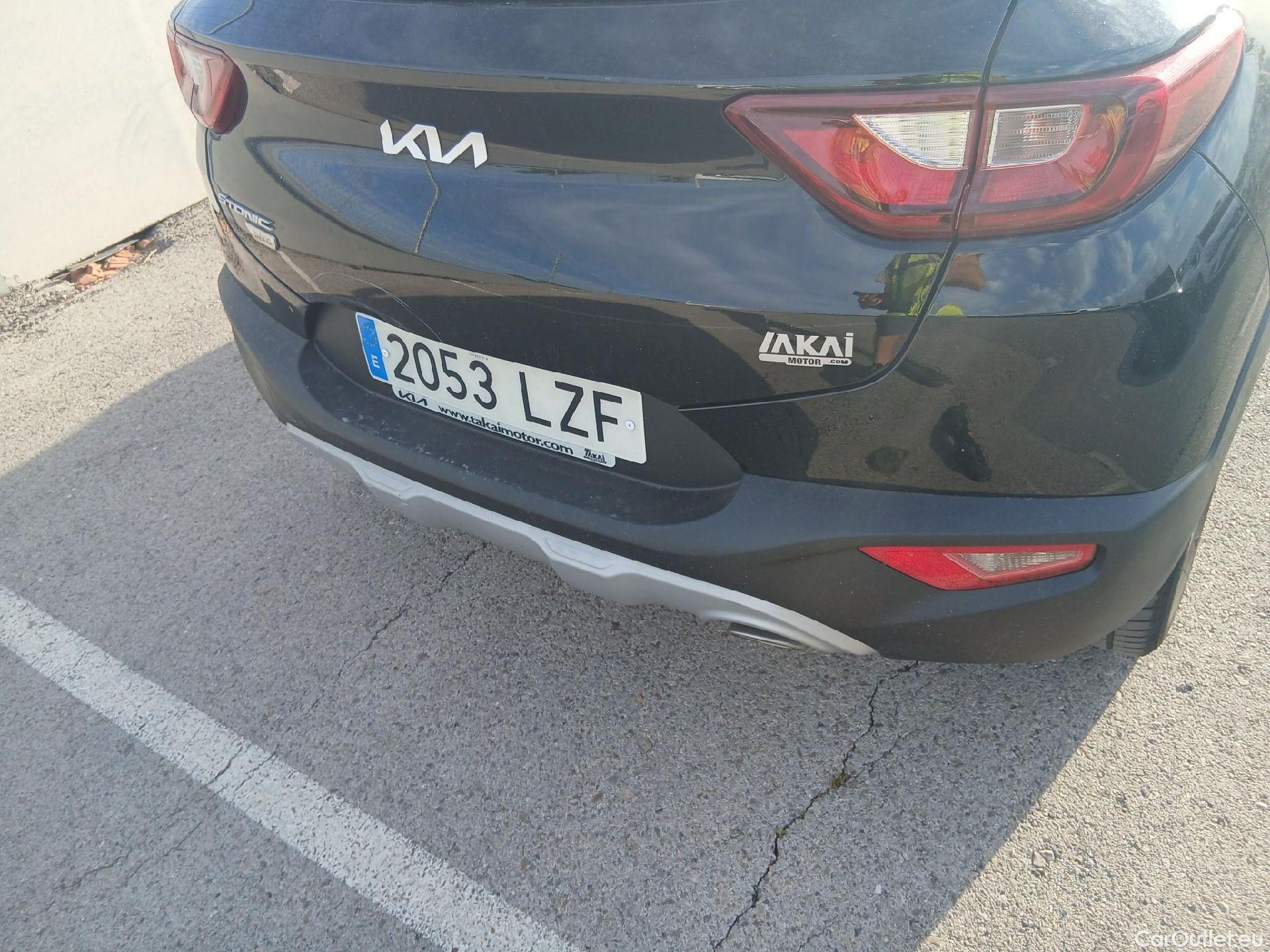  KIA  STONIC KIA  / 2017 / 5P / todoterreno 1.0 T-GDi 74kW MHEV iMT Concept Plus(SL)(SP) #19
