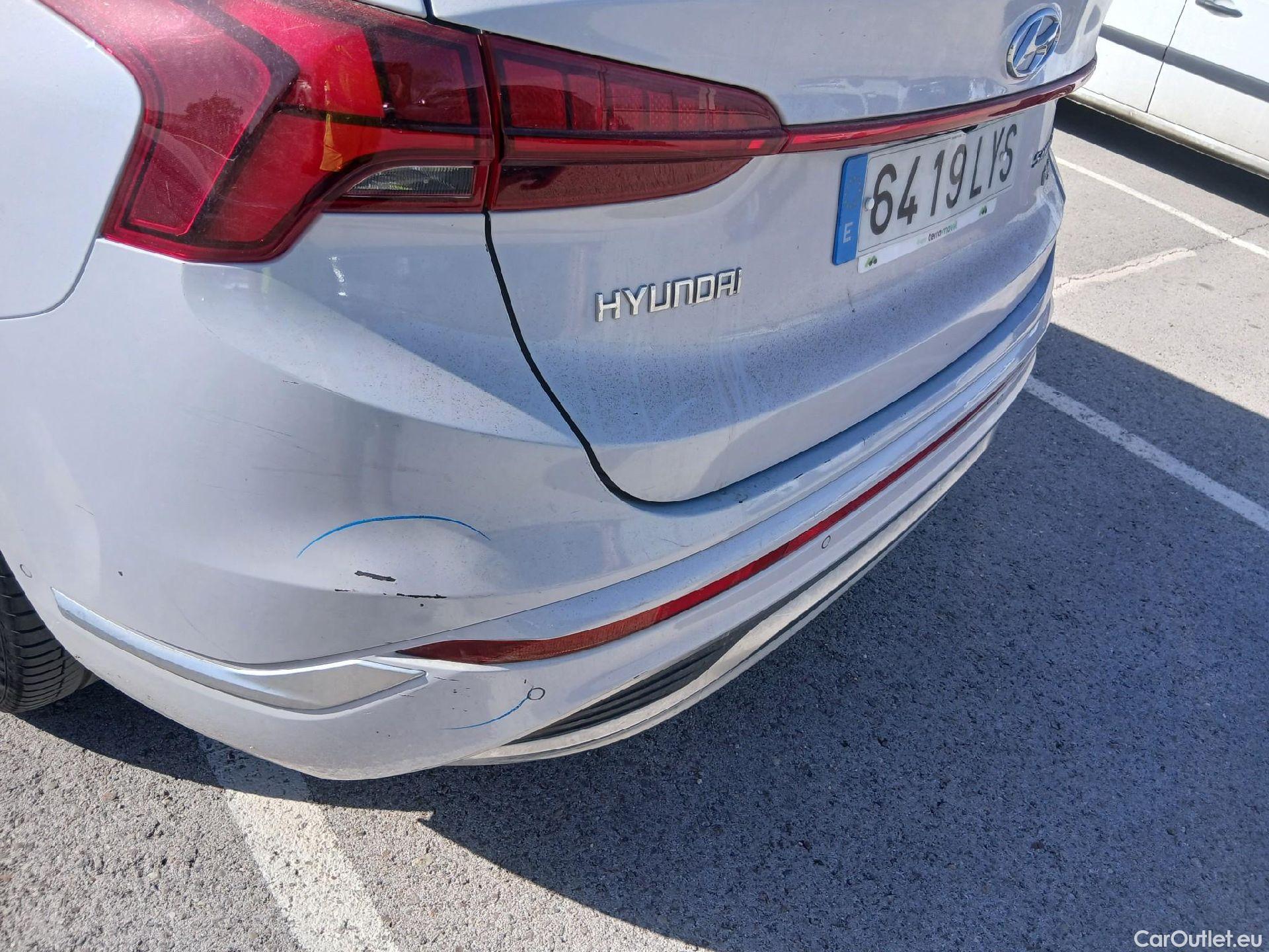  Hyundai  Santa Fe HYUNDAI  / 2021 / 5P / todoterreno 1.6 TGDi PHEV Style Auto 4x4 #27
