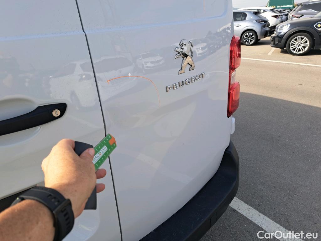  Peugeot  Expert PEUGEOT  / 2016 / 4P / furgón Furgón Pro 1.5 BlueHDi 120 Standard (CM) #23