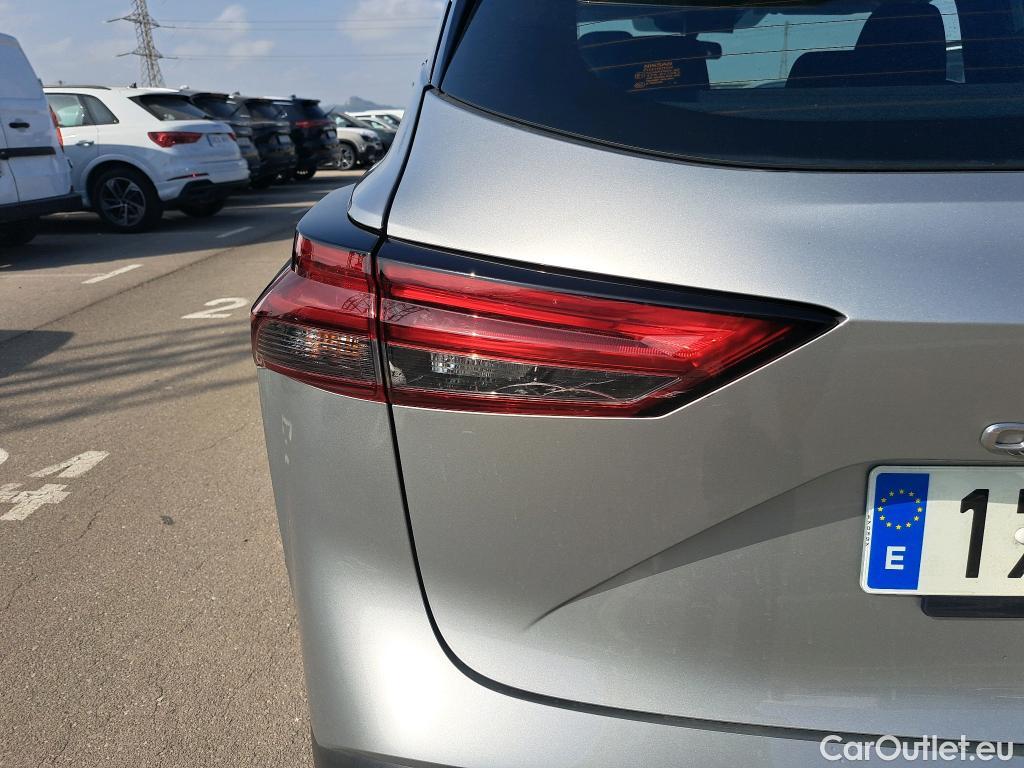  Nissan  Qashqai NISSAN  / 2021 / 5P / todoterreno DIG-T 116kW (158CV) mHEV Xtronic Acenta (AC8) #6
