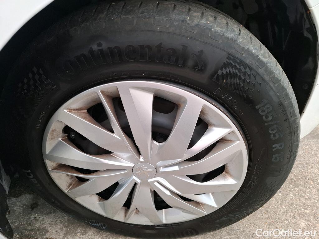  Peugeot  208  Premium 1.5 HDi 100CV BVM6 E6d #16