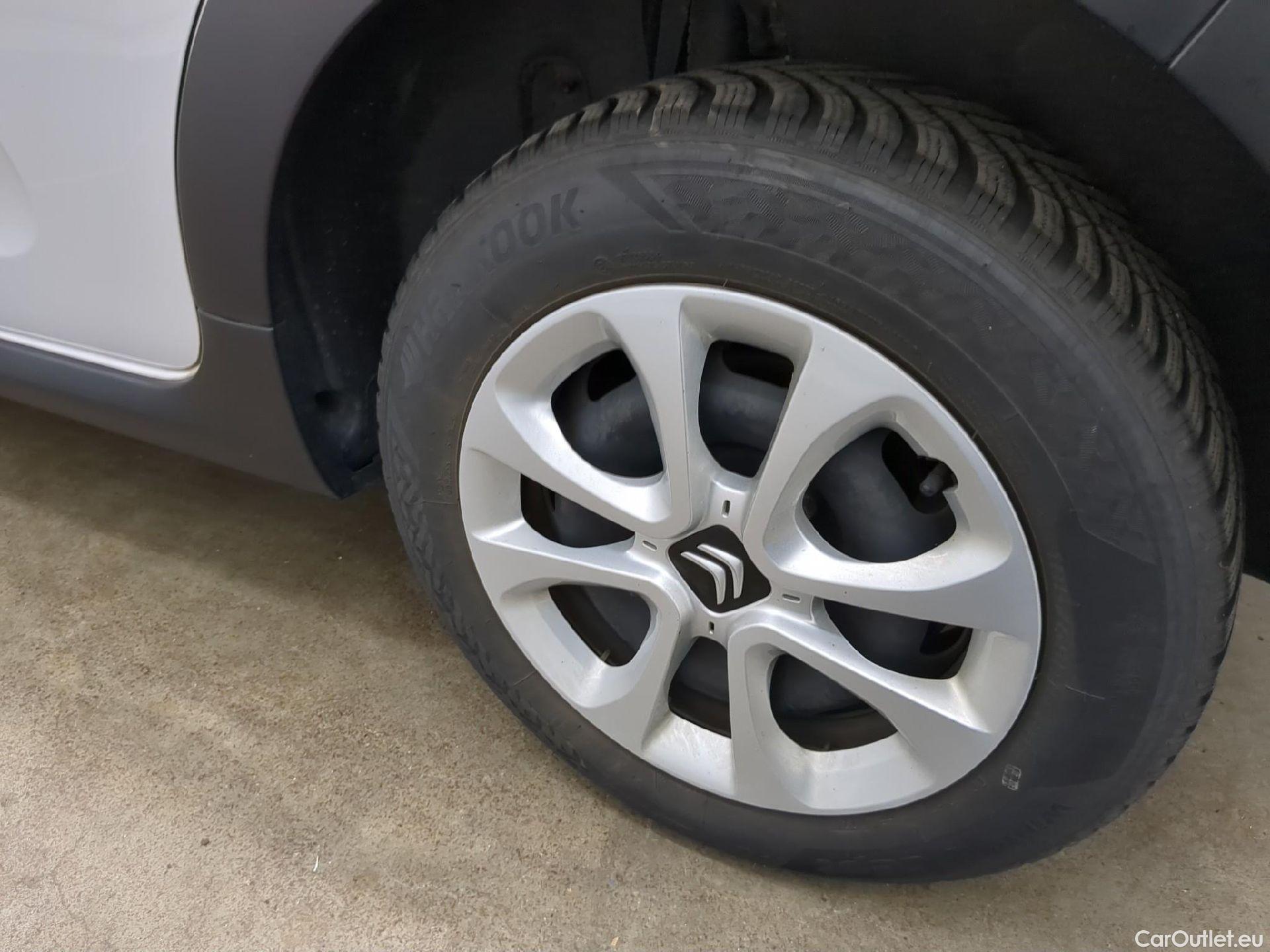 Citroen  C3  Société Feel 1.5 BlueHDI 100CV BVM6 E6dT #12