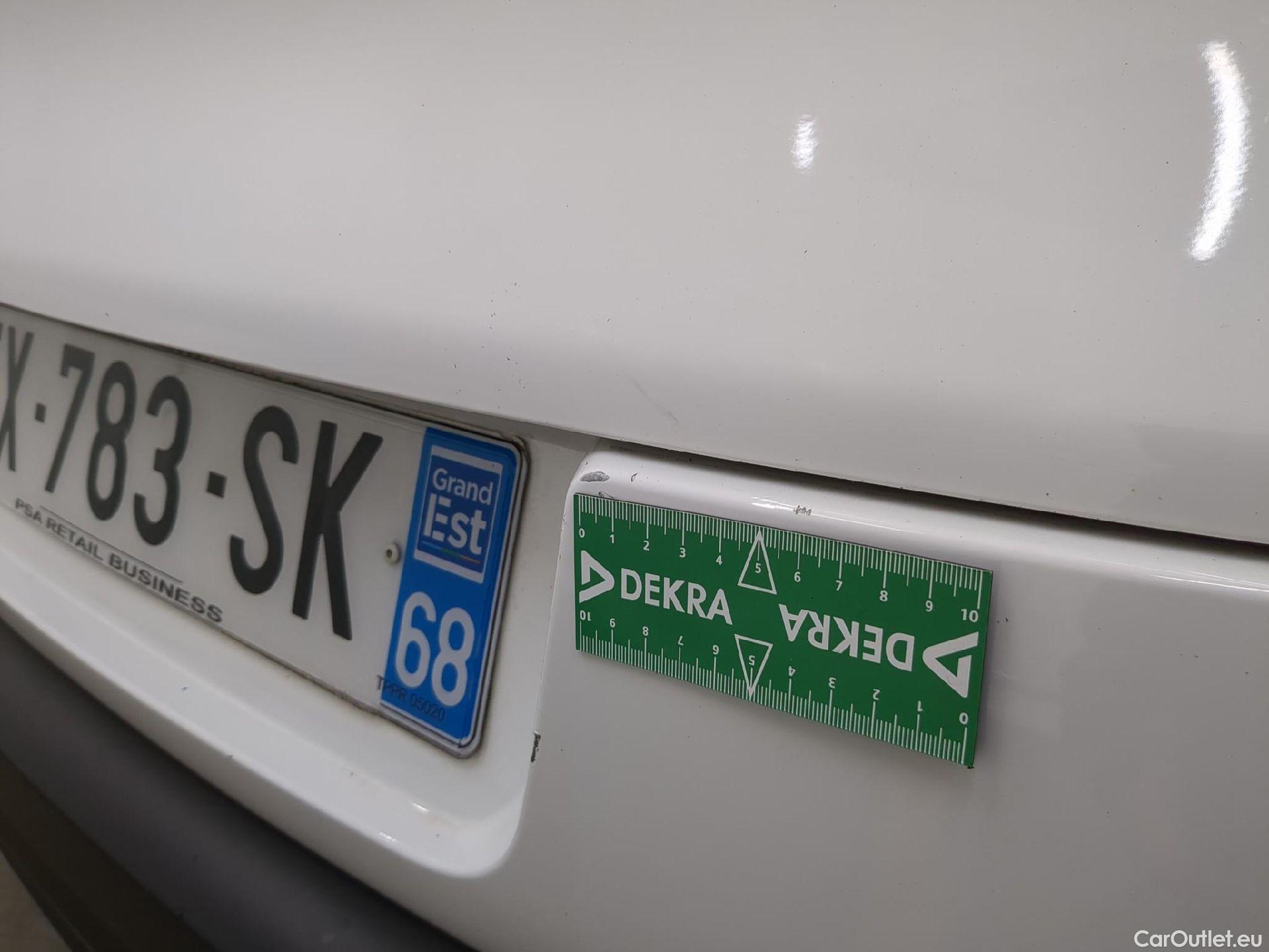  Citroen  C3  Société Feel 1.5 BlueHDI 100CV BVM6 E6dT #20