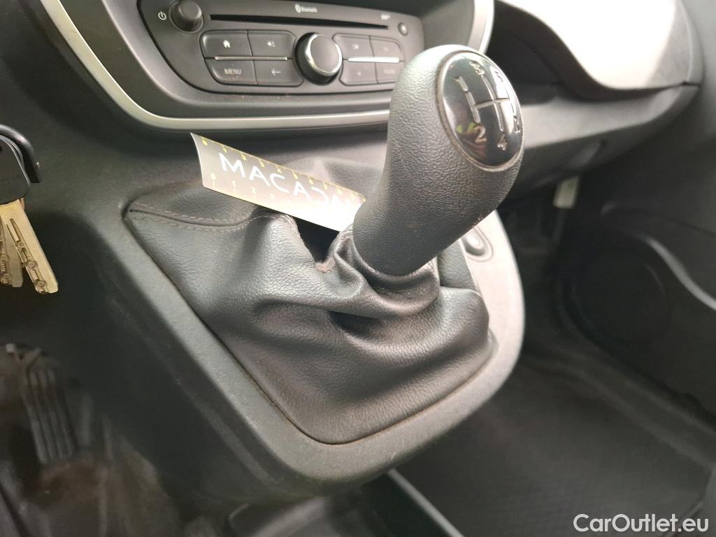  Renault  Kangoo  Express Maxi Extra (Série Spéciale) 1.5 dCi 90CV BVM5 E6 #38