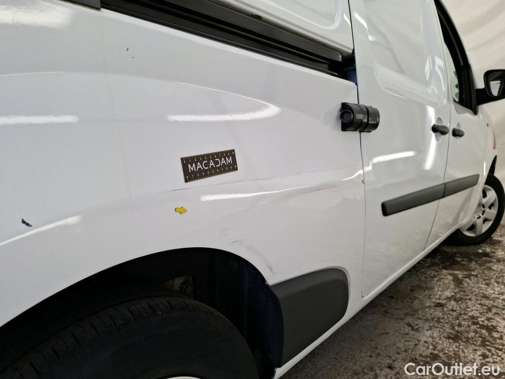  Renault  Kangoo  Express Maxi Extra (Série Spéciale) 1.5 dCi 90CV BVM5 E6 #3