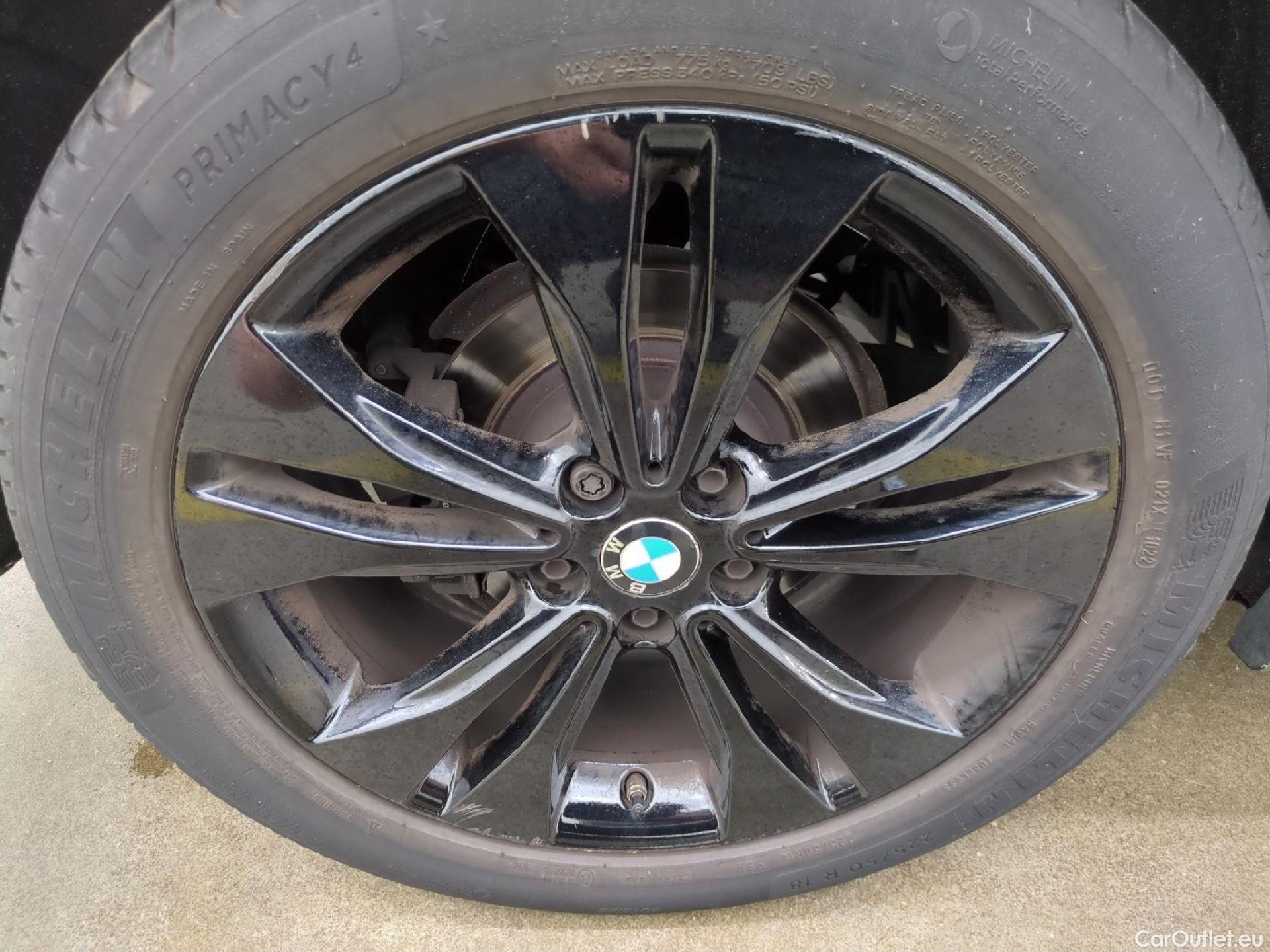  Bmw  X1 BMW  / 2019 / 5P / SUV xDrive18d Business Design BVA8 #29