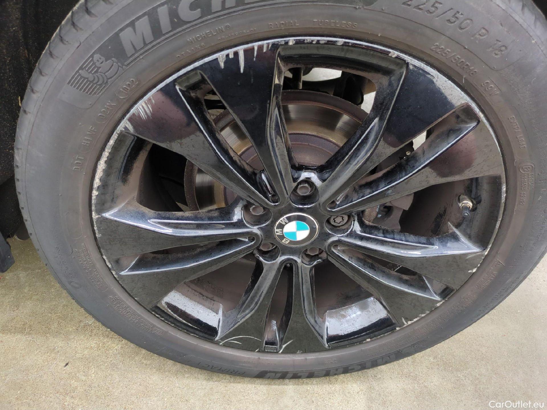  Bmw  X1 BMW  / 2019 / 5P / SUV xDrive18d Business Design BVA8 #17