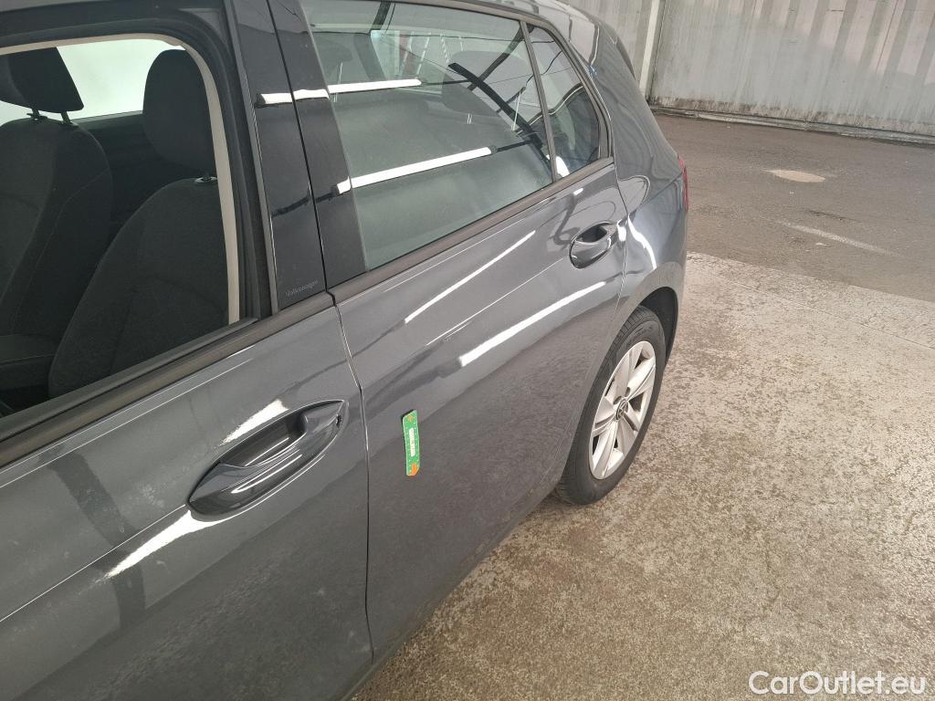  Volkswagen  Golf  VIII Berline Life Plus 2.0 TDI 115CV BVA7 E6d #1