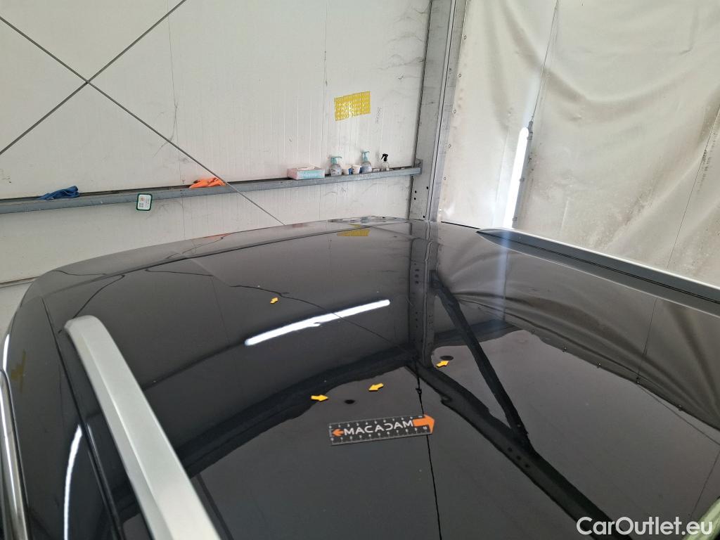  Peugeot  5008 PEUGEOT  / 2016 / 5P / SUV Puretech 130 S&S EAT8 Allure #3