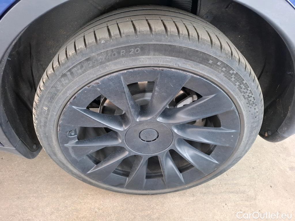  Tesla  Model Y TESLA  / 2020 / 5P / SUV Grand Autonomie Dual Motor AWD #30