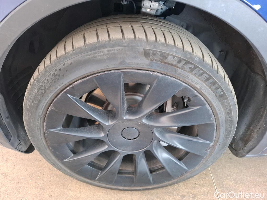  Tesla  Model Y TESLA  / 2020 / 5P / SUV Grand Autonomie Dual Motor AWD #1