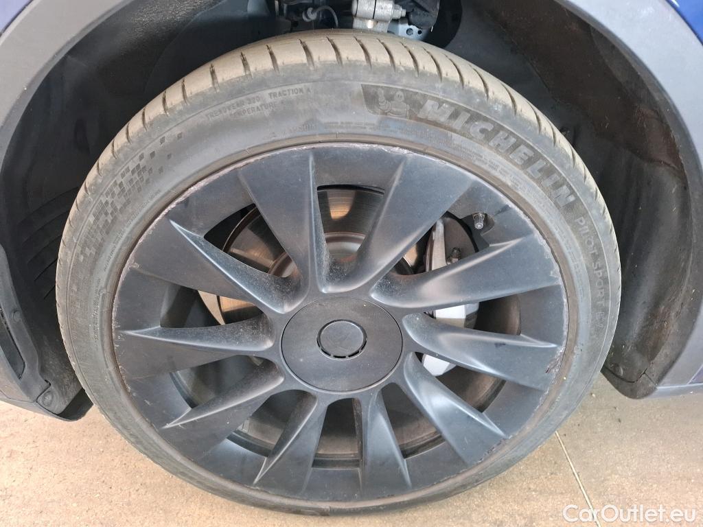  Tesla  Model Y TESLA  / 2020 / 5P / SUV Grand Autonomie Dual Motor AWD #2