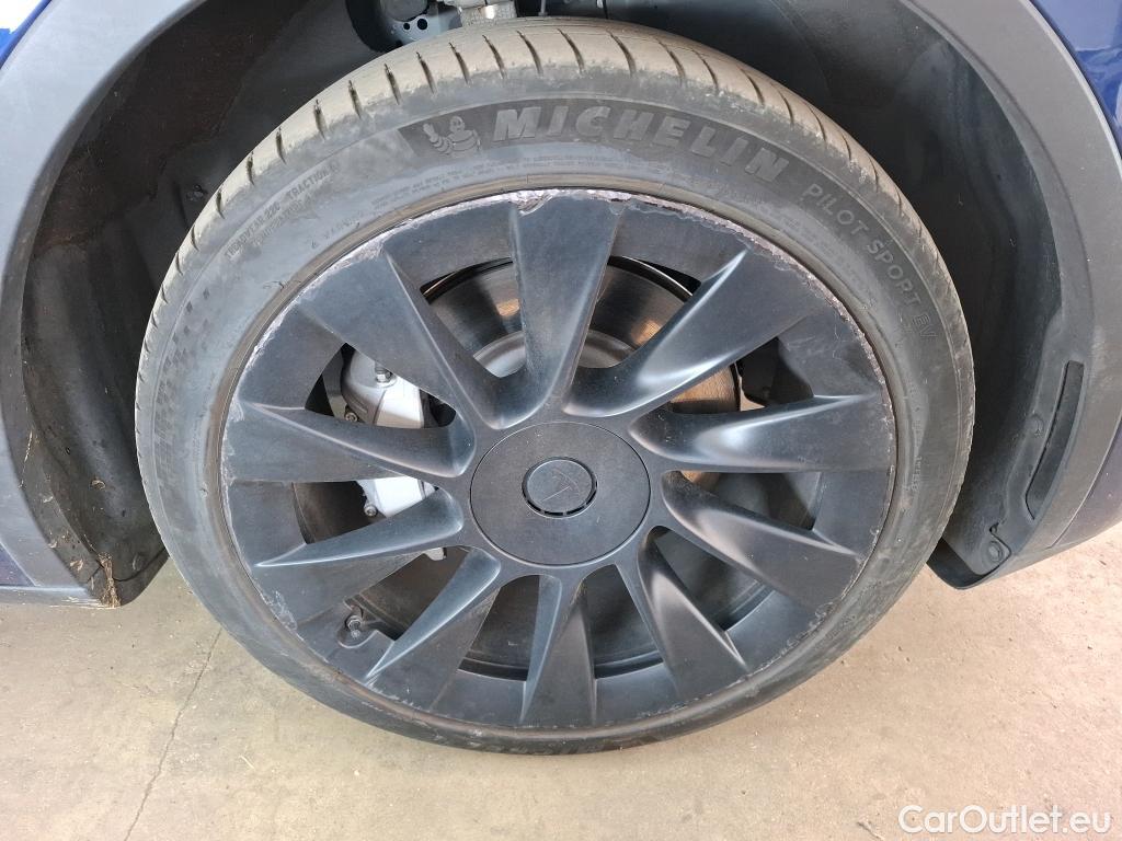  Tesla  Model Y TESLA  / 2020 / 5P / SUV Grand Autonomie Dual Motor AWD #27