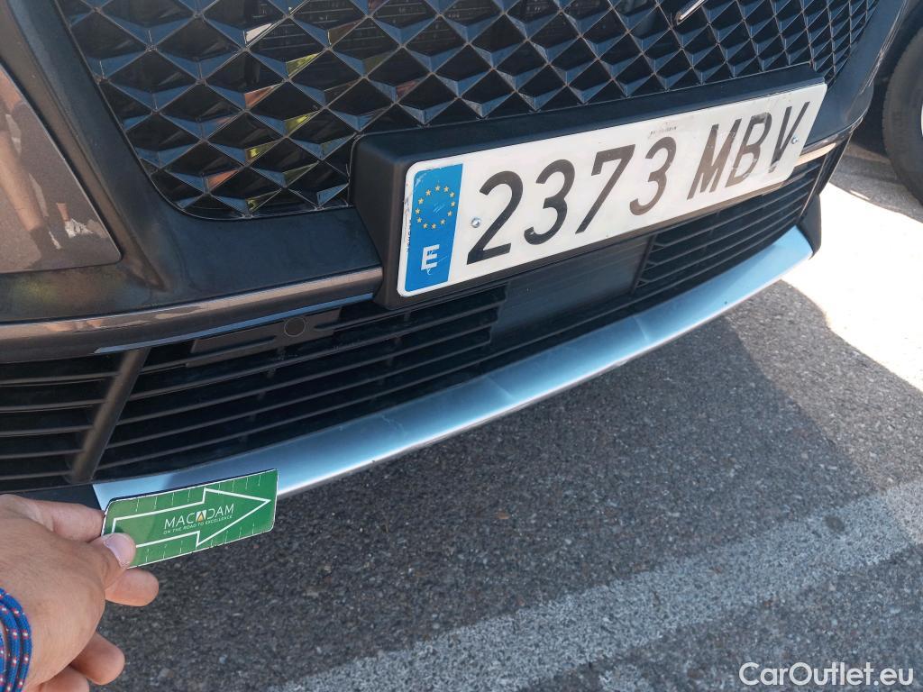  DS  DS7 DS DS 7 Crossback / 2017 / 5P / todoterreno BlueHDi DE 96kW (130CV) AT. PERF.LINE #22