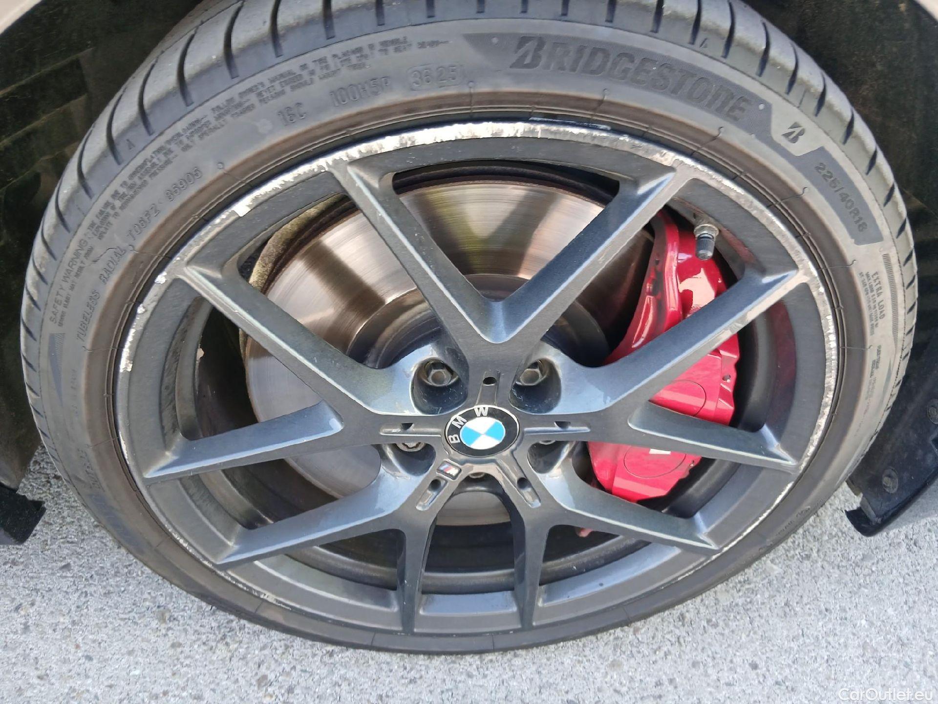  Bmw  Serie 1 BMW  / 2019 / 5P / berlina con portón 120d #Acabado M Sport#
 #32