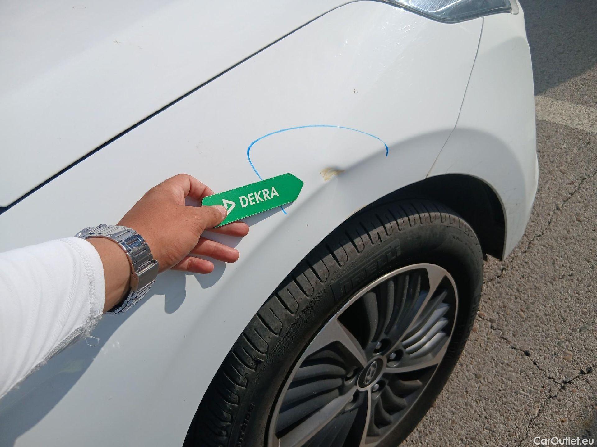  Hyundai   Ioniq HYUNDAI / 2019 / 5P / berlina con portón 1.6 GDI PHEV Klass DCT #20