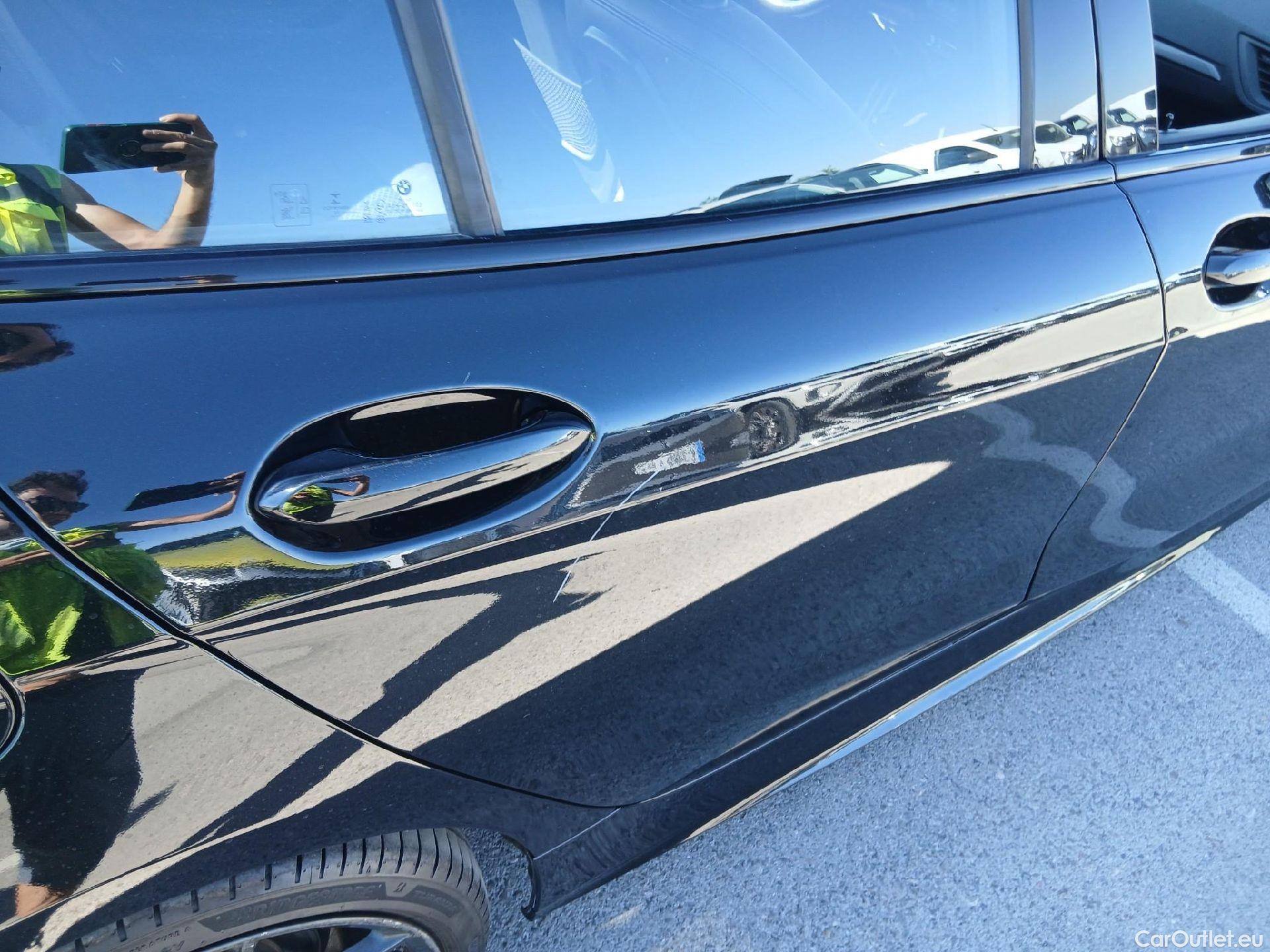  Bmw  Serie 1 BMW  / 2019 / 5P / berlina con portón 120d #Acabado M Sport#
 #29