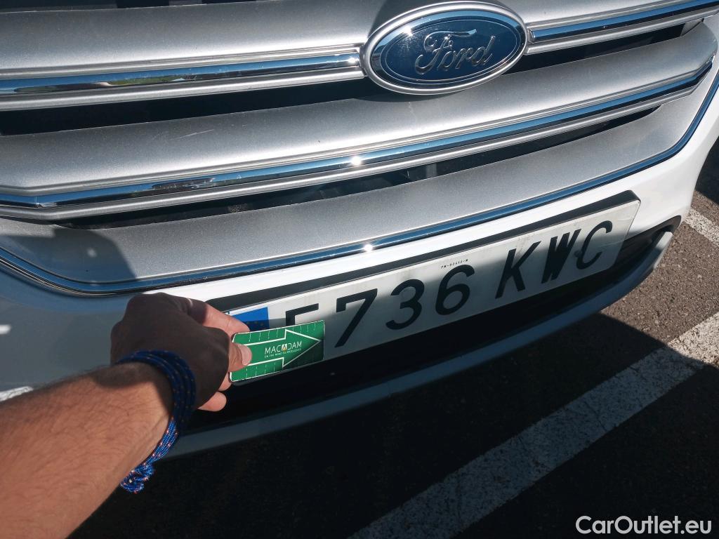  Ford  Kuga FORD  / 2016 / 5P / todoterreno 1.5 EcoBoost 88kW 4x2 Trend+ (CX) #38