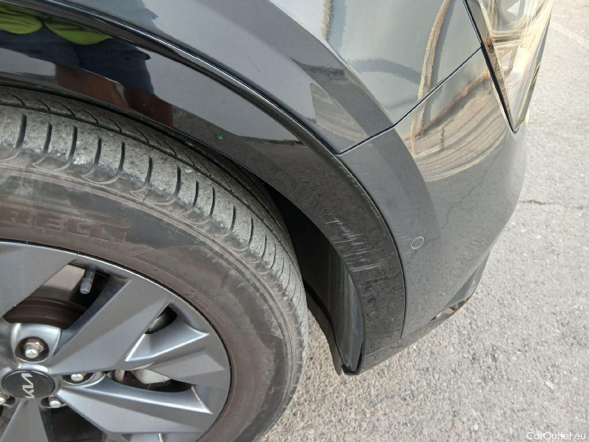  KIA  Sportage KIA  / 2022 / 5P / todoterreno 1.6 T-GDi HEV 171kW (230CV) GT-line 4X2 #17